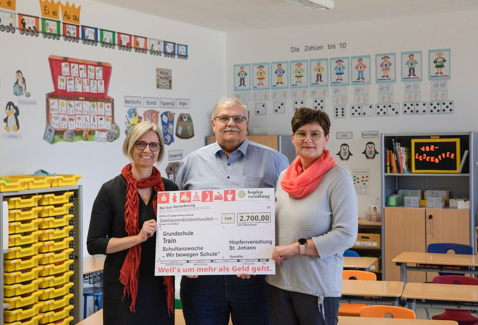 Lesen Sie mehr über den Artikel Spende an die Grundschule Train – „Wir bewegen Schule“
